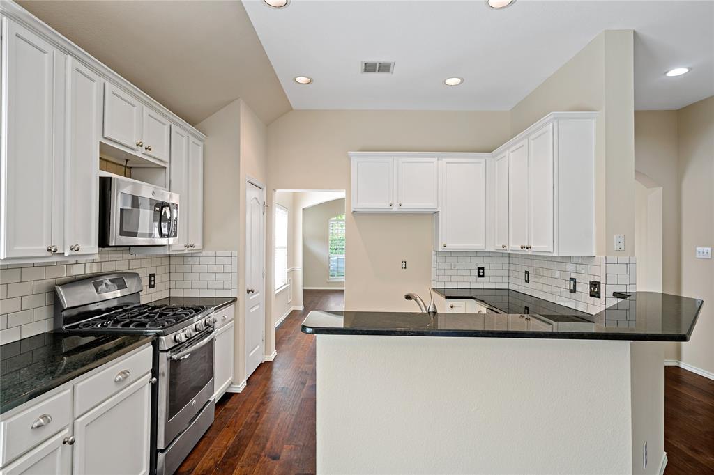Fountainview Ph One - Residential