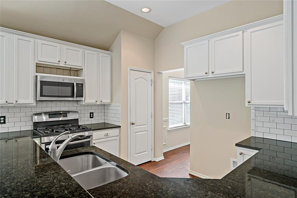 Fountainview Ph One - Residential