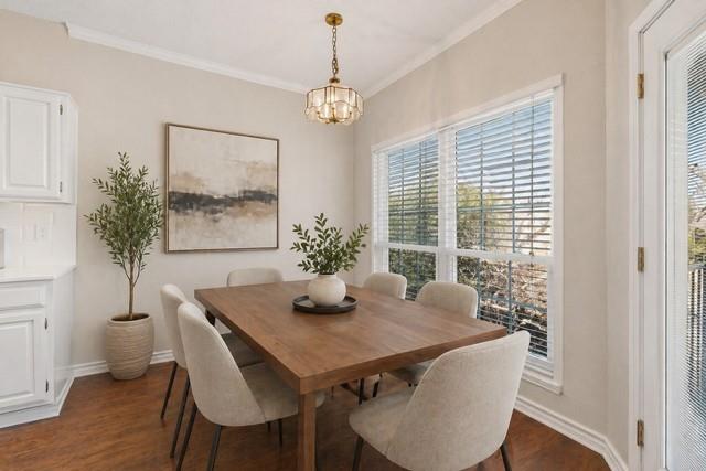Oaks Of Lakewood Condo - Residential
