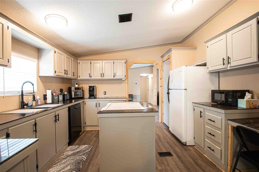 Hickory Hills VI - Residential