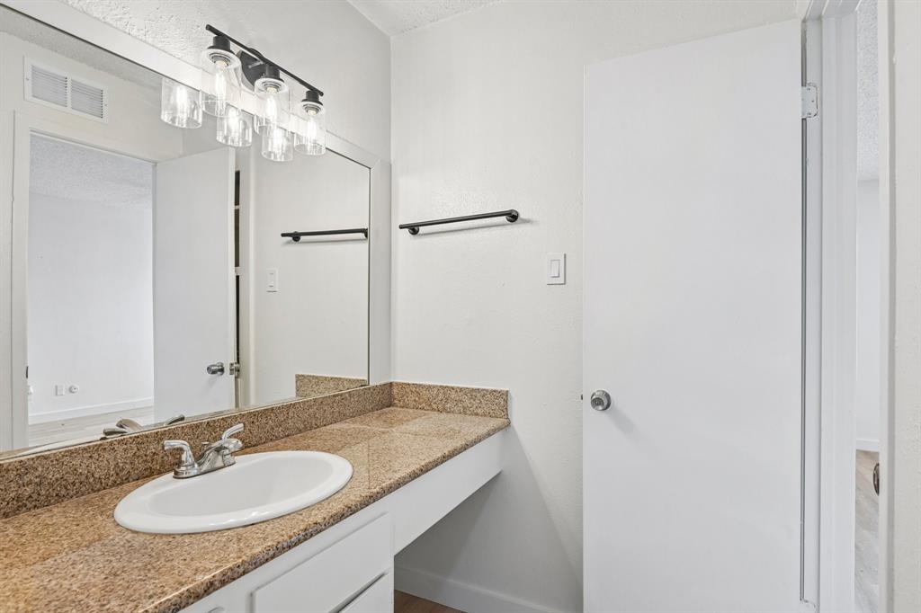 Prestonwood Green Condos - Residential