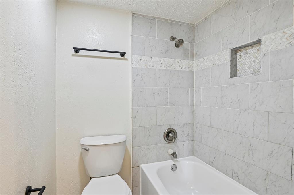Prestonwood Green Condos - Residential