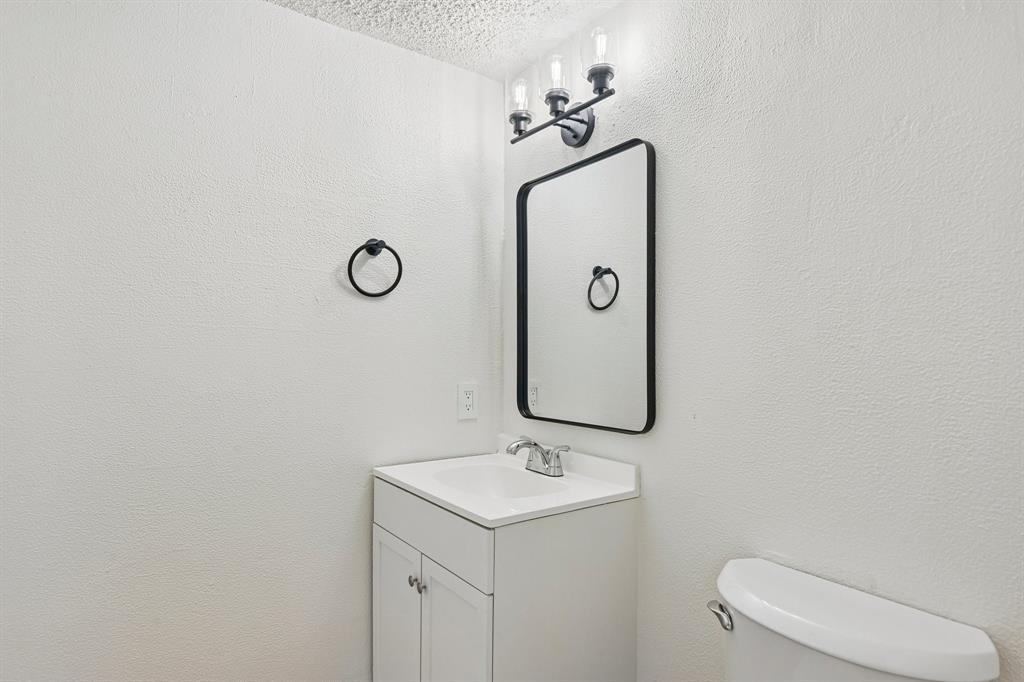Prestonwood Green Condos - Residential