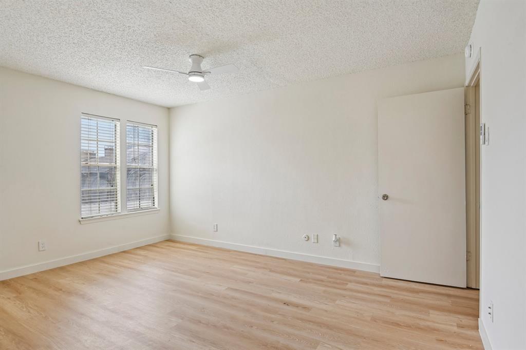 Prestonwood Green Condos - Residential