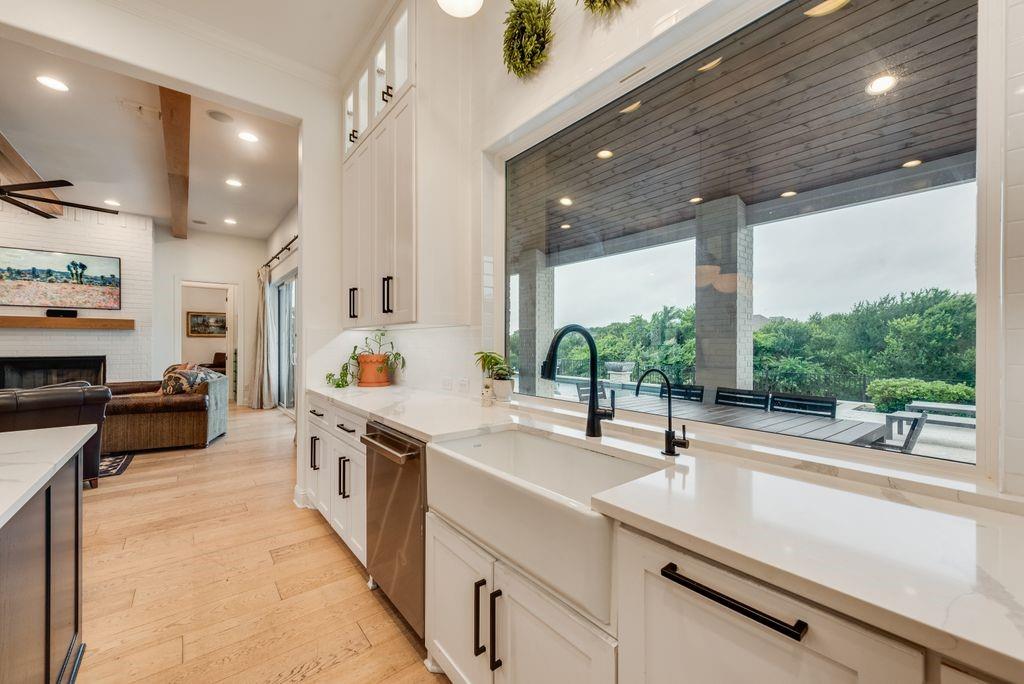 Bella Crossing - Residential