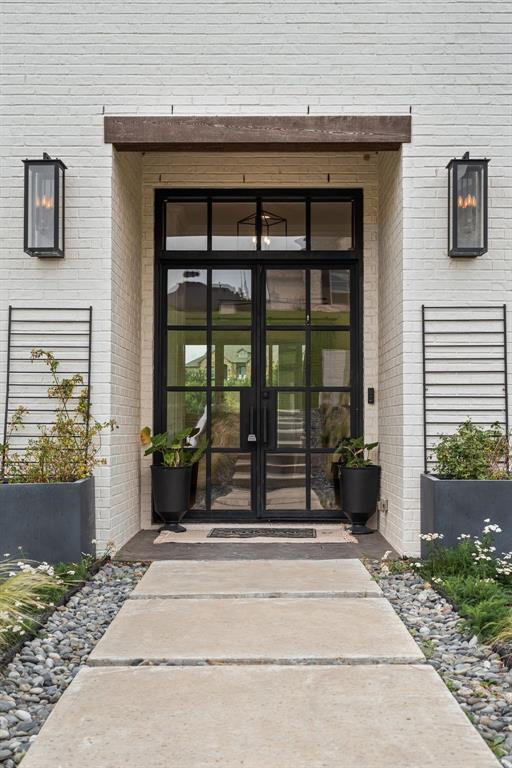Bella Crossing - Residential