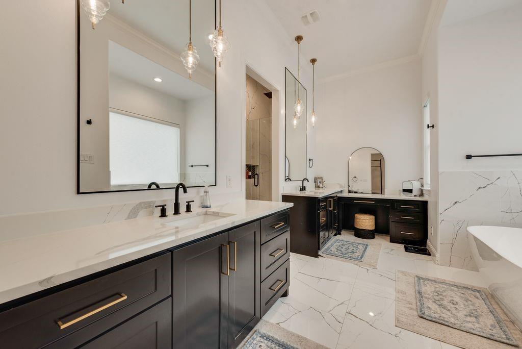 Bella Crossing - Residential