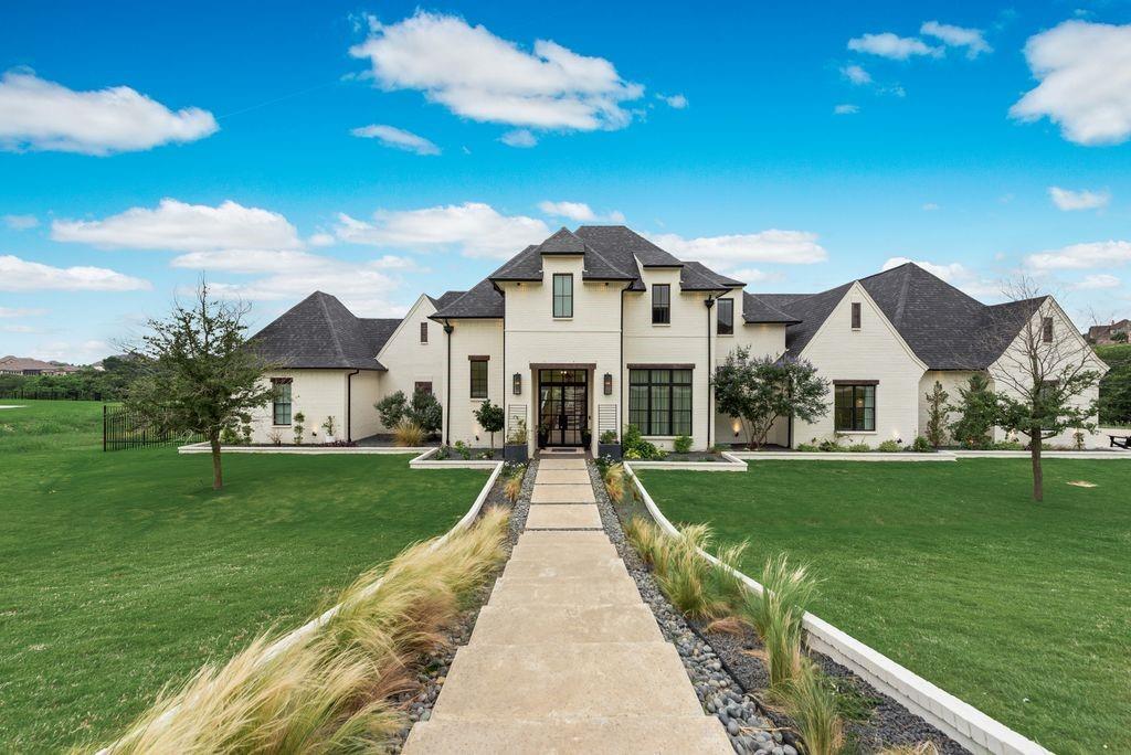 Bella Crossing - Residential