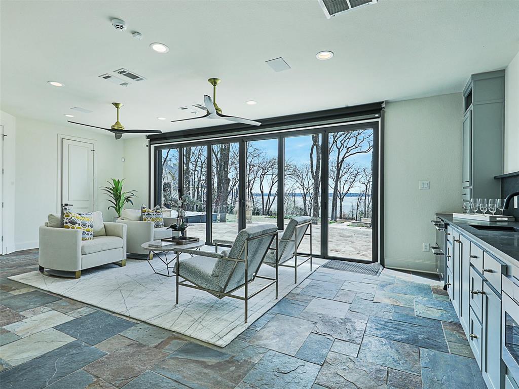Point Noble - Residential