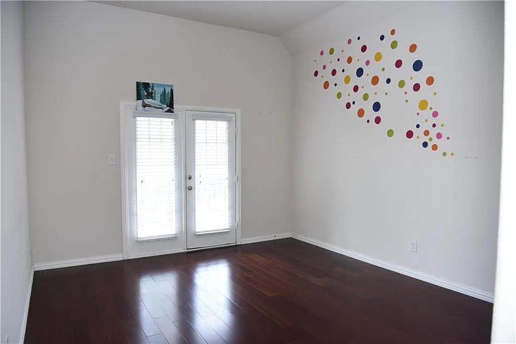 Emerald Vly Ph 2 - Residential Lease