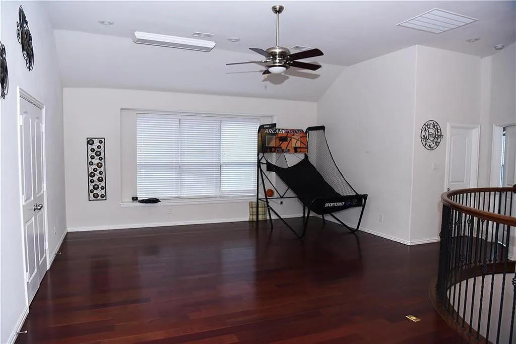 Emerald Vly Ph 2 - Residential Lease