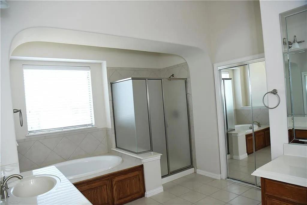 Emerald Vly Ph 2 - Residential Lease