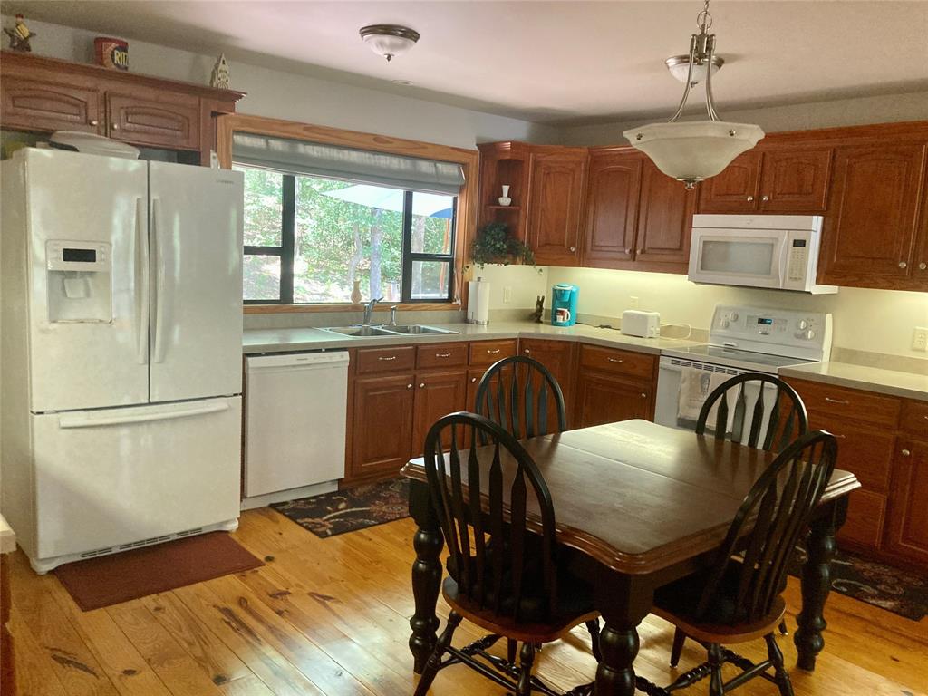 Holly Lake Ranch - Residential