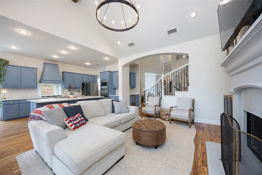 Isabel Add - Residential