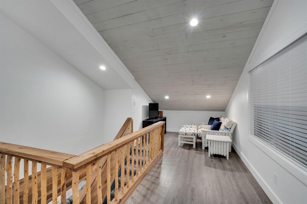 M T Flaherty - Residential