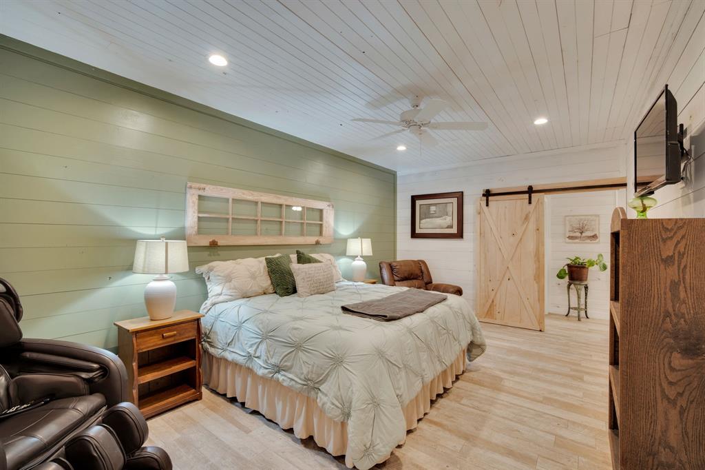 M T Flaherty - Residential