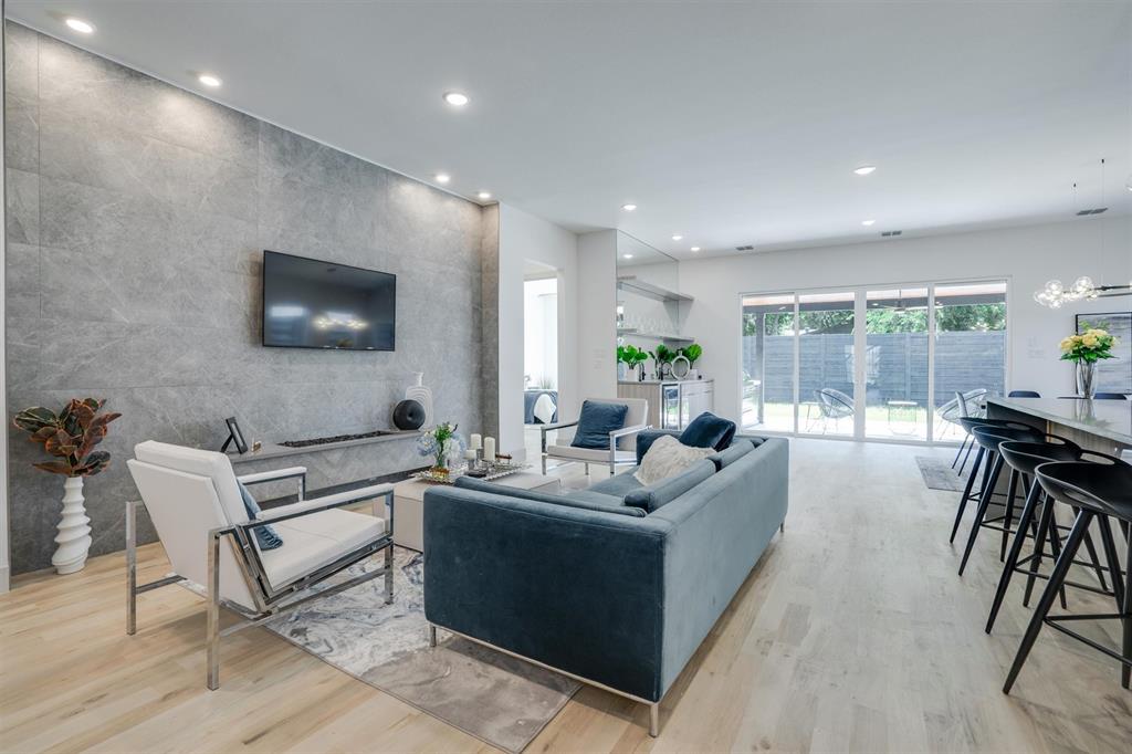 Lovers Lane Heights - Residential Lease