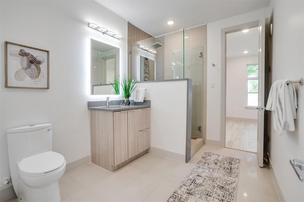 Lovers Lane Heights - Residential Lease