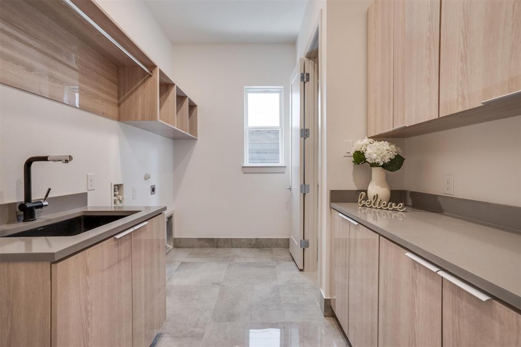 Lovers Lane Heights - Residential Lease