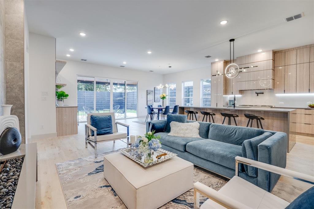 Lovers Lane Heights - Residential Lease