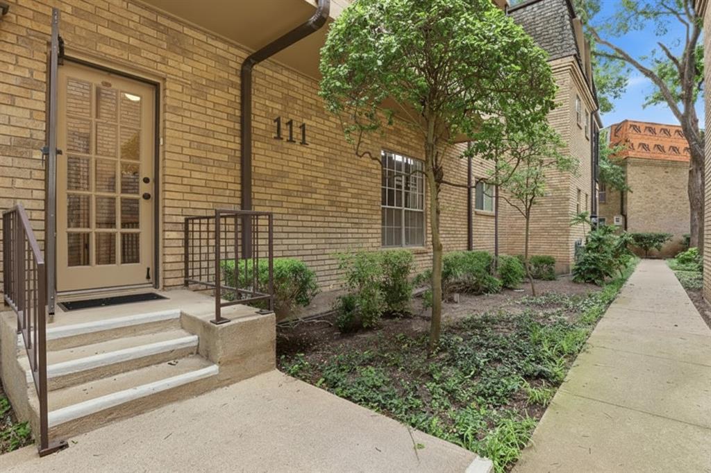 Royale Orleans East Condo - Residential