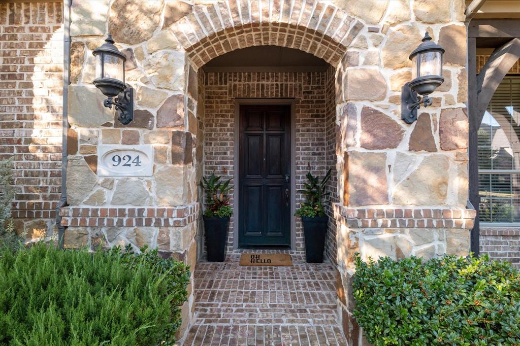 Starcreek Ph One - Residential Lease