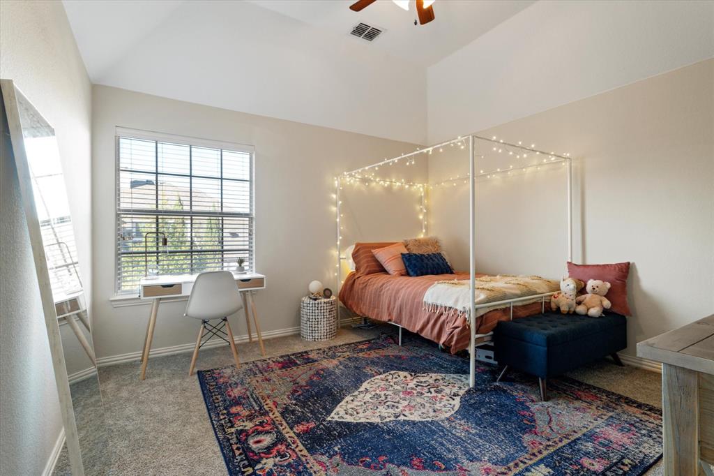 Starcreek Ph One - Residential Lease