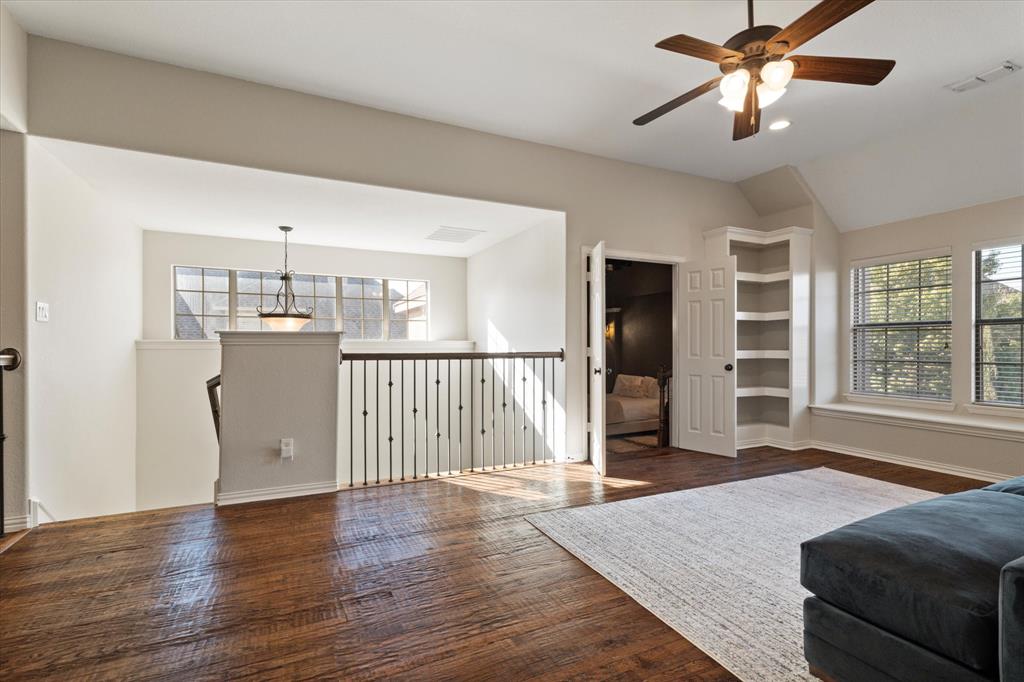 Starcreek Ph One - Residential Lease