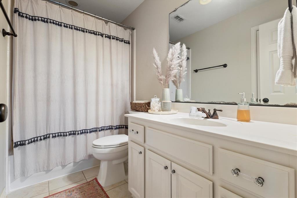 Starcreek Ph One - Residential Lease