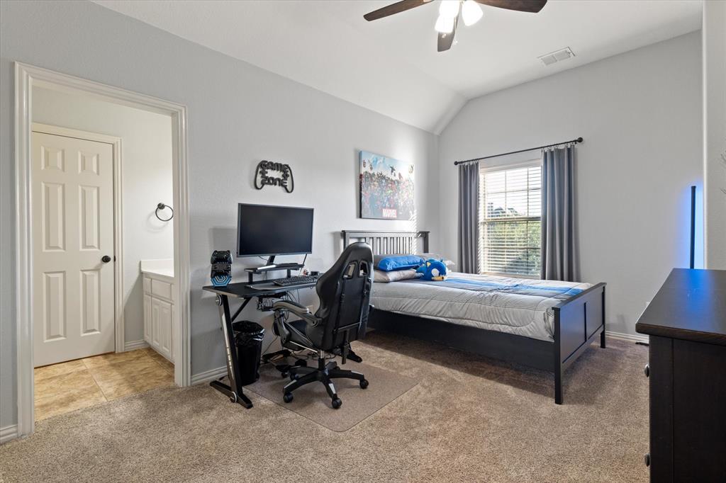 Starcreek Ph One - Residential Lease