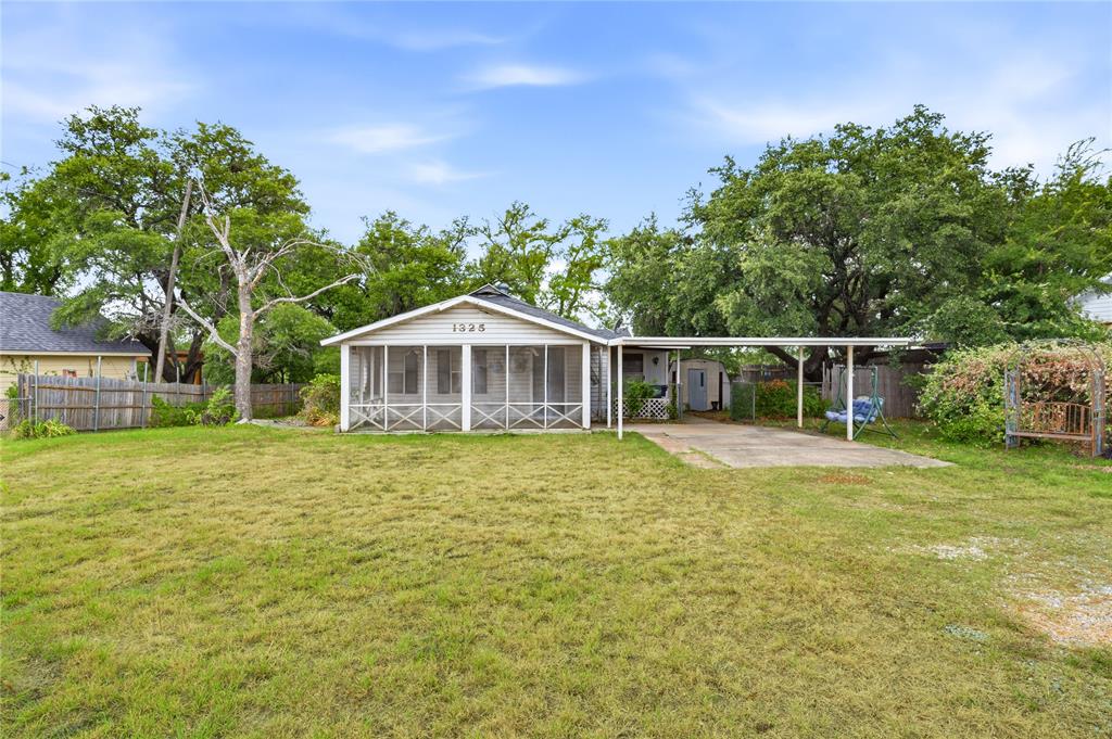 Lake Worth Leases Add - Residential