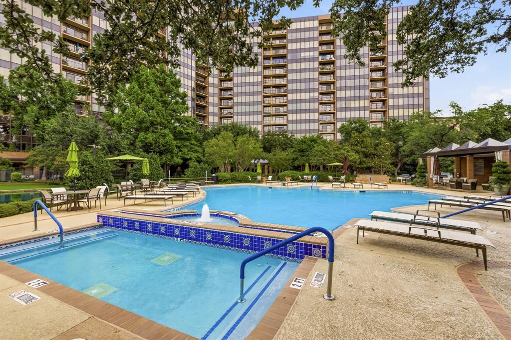 Bonaventure Condo - Residential
