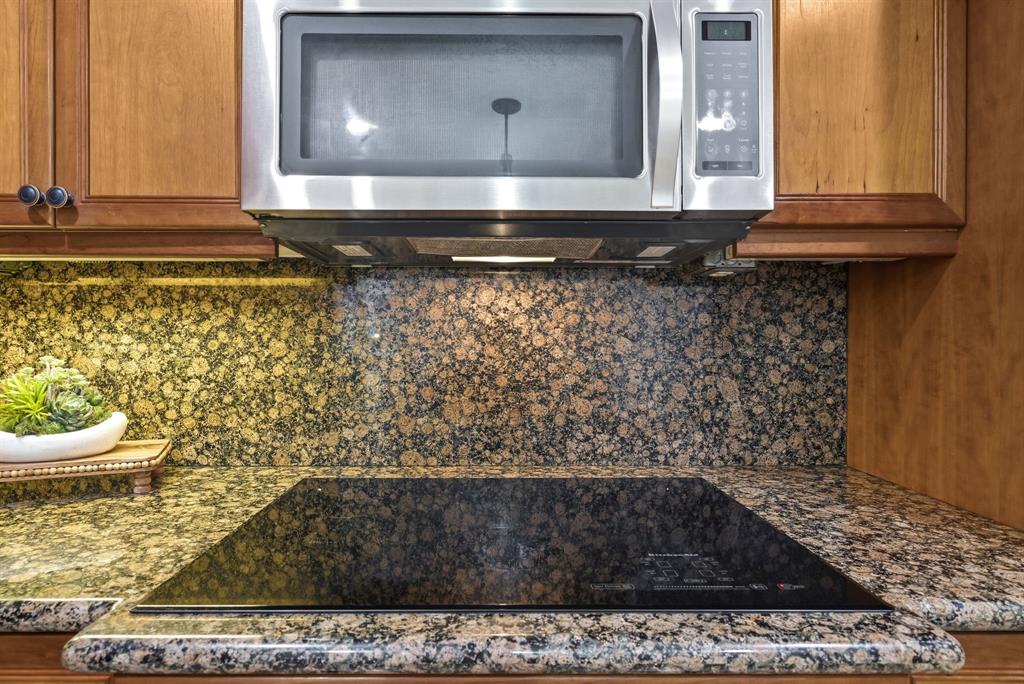 Bonaventure Condo - Residential