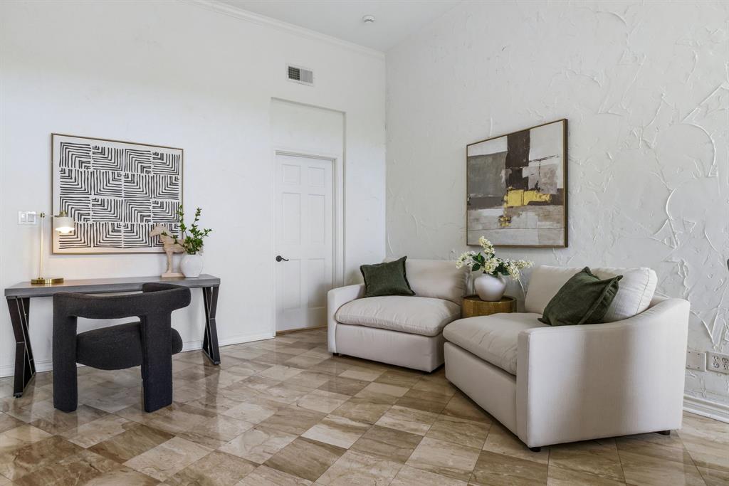 Bonaventure Condo - Residential