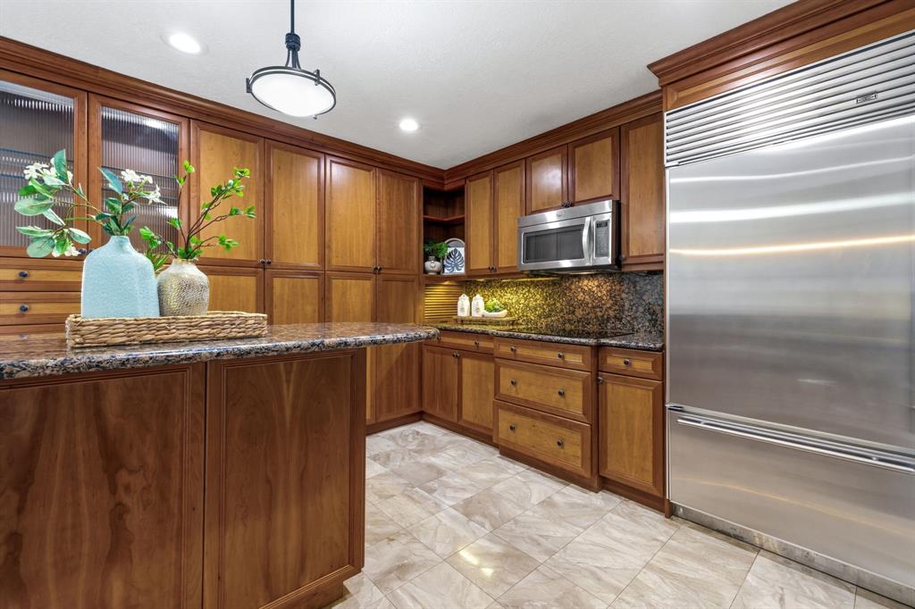 Bonaventure Condo - Residential