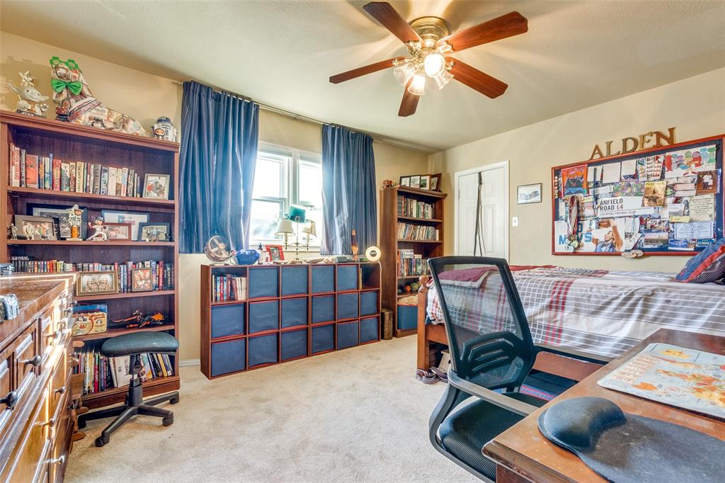 Walnut Hills Manor 02 - Residential