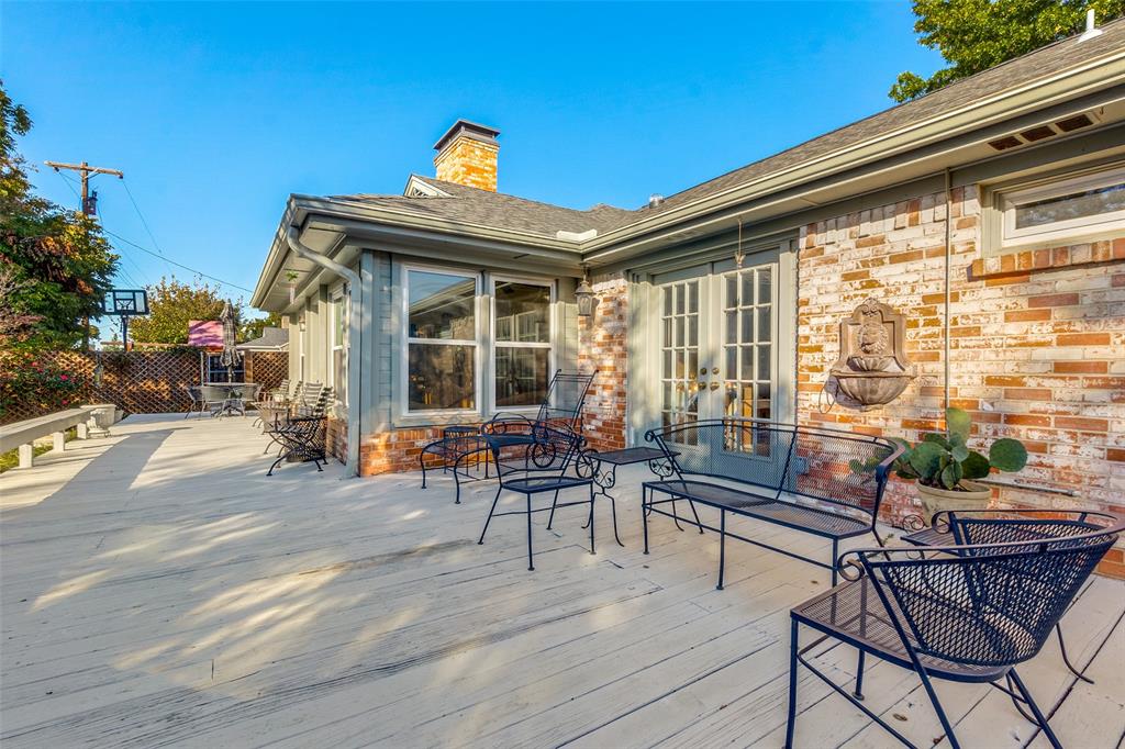 Walnut Hills Manor 02 - Residential
