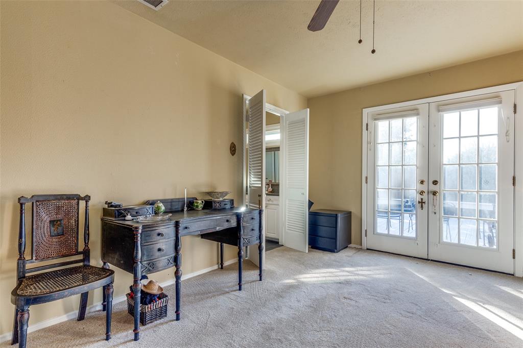 Walnut Hills Manor 02 - Residential