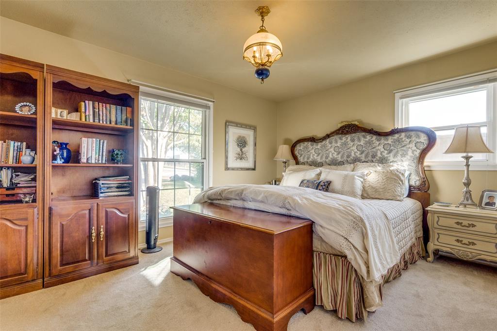Walnut Hills Manor 02 - Residential