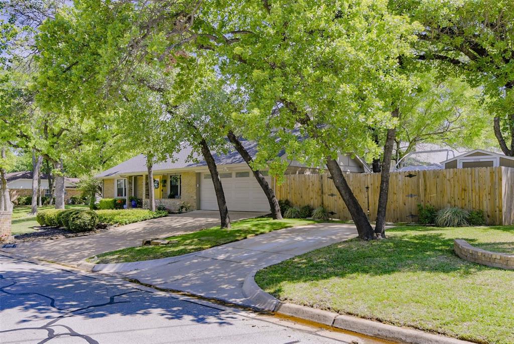Prestonwood Estates Add - Residential