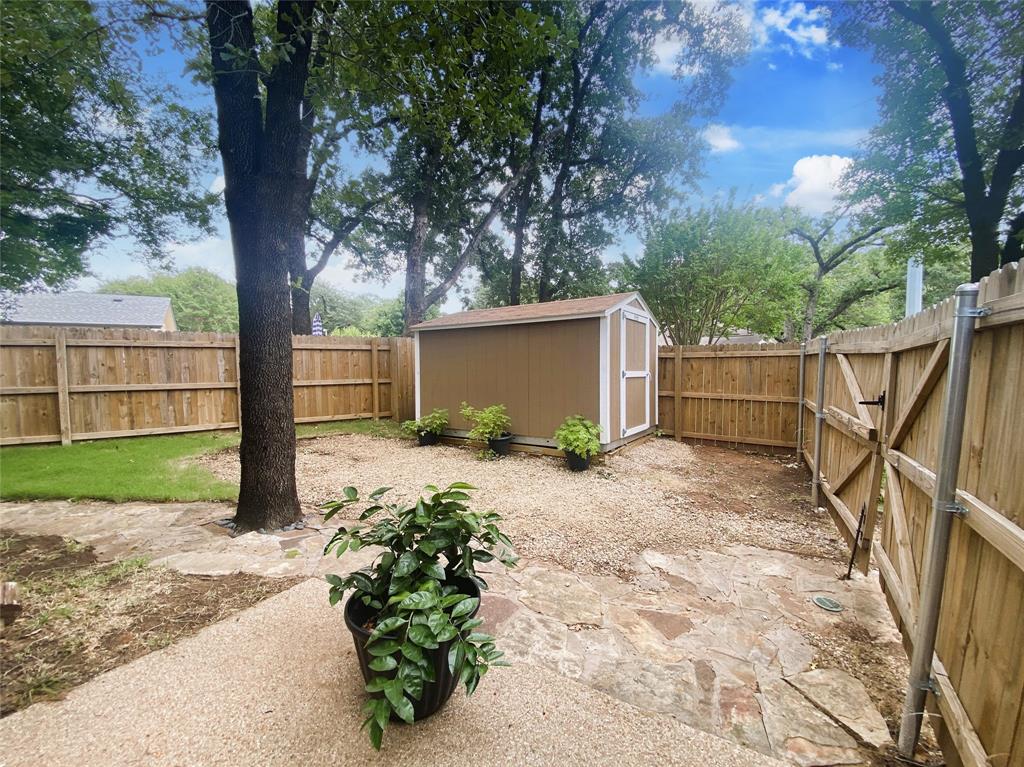 Prestonwood Estates Add - Residential