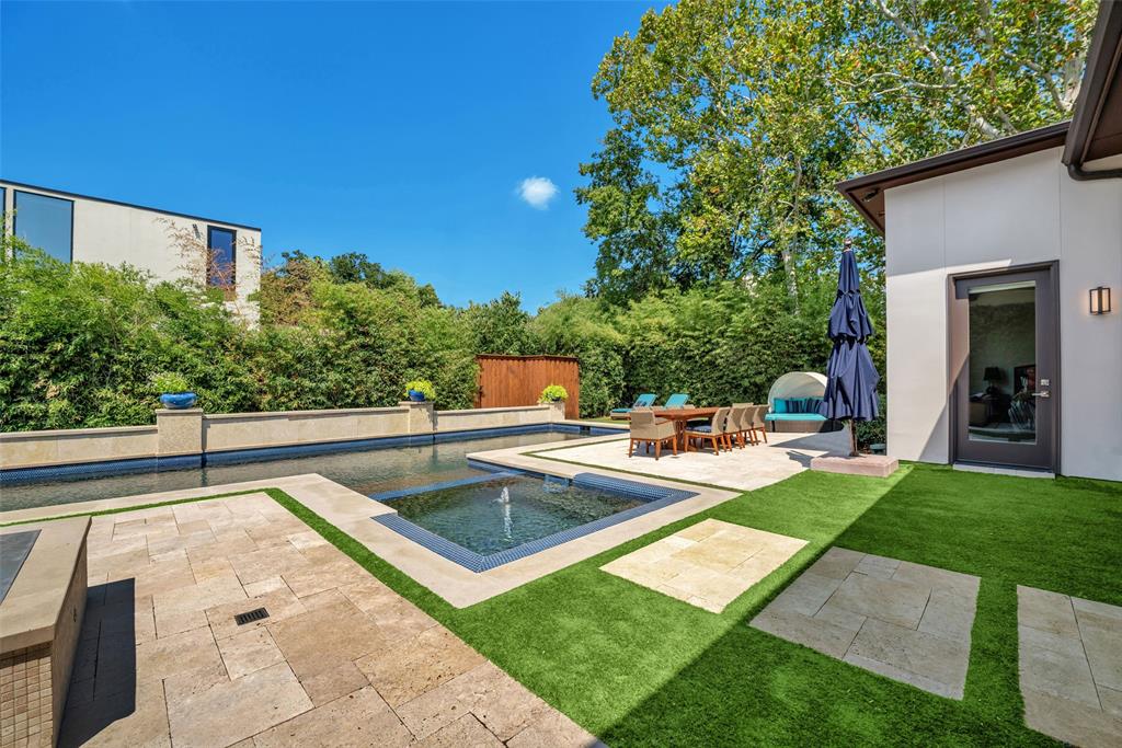 Inwood Road Estates - Residential