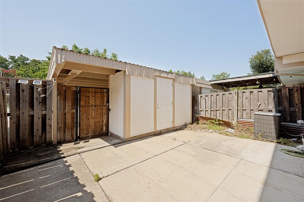 Arlington Downs Twnhs - Residential