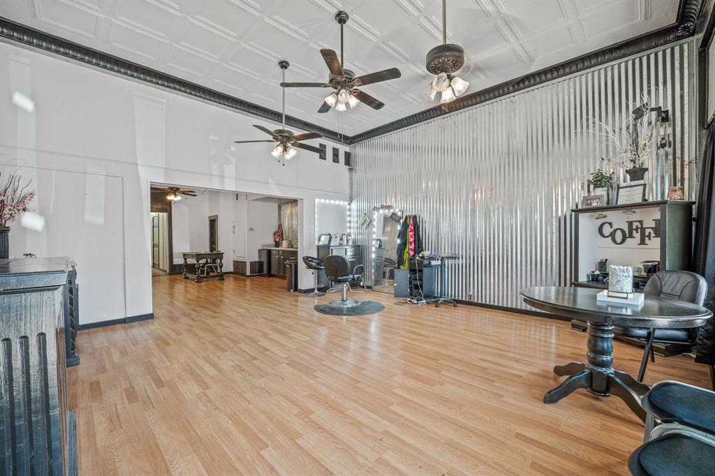 Orig Deleon - Commercial Sale
