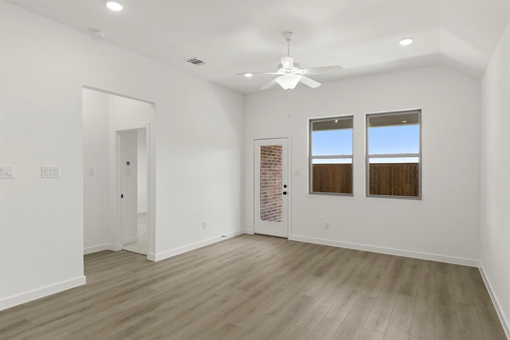 Creekview Fossil Ridge - Residential