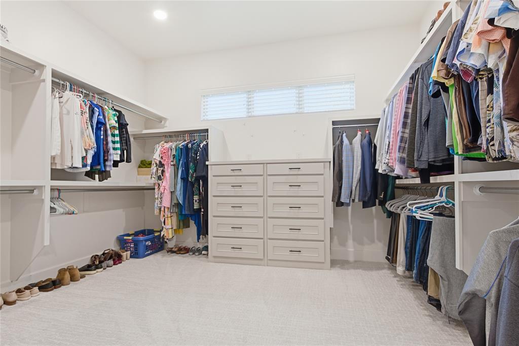 Cross Pointe - Residential