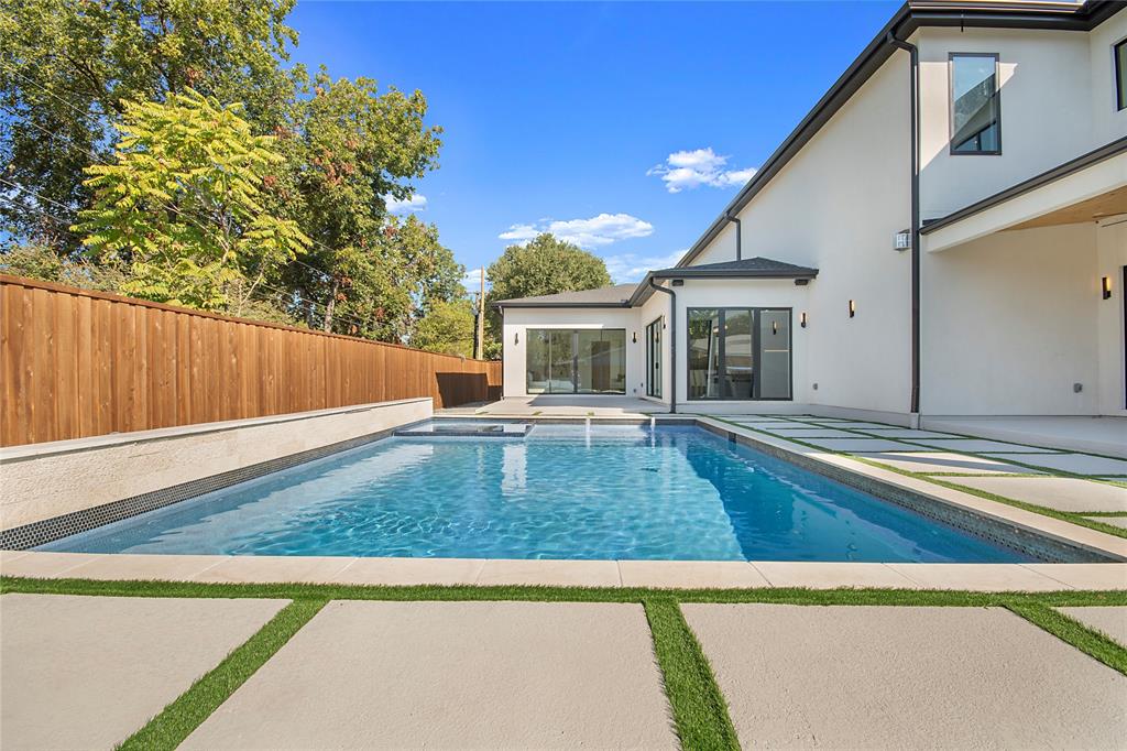 Timberbrook 2 - Residential