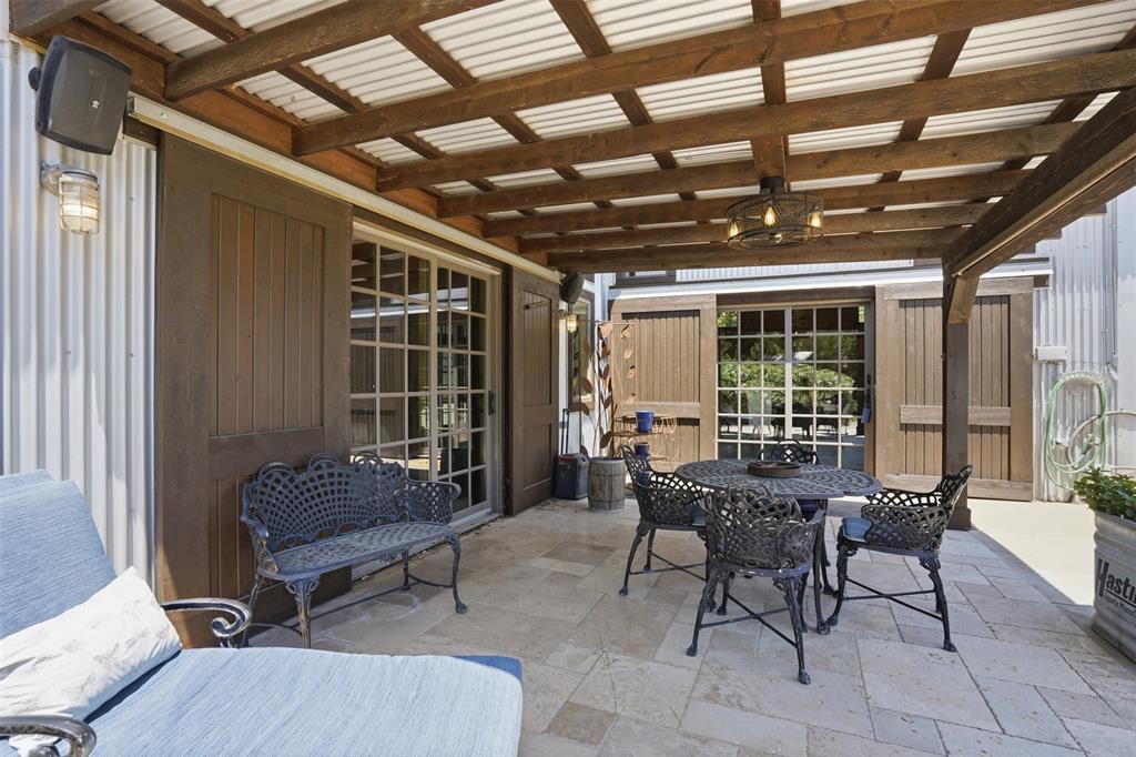 ACRES: 4.495 ABST: 582 SURVEY: HAYNES BLUFORD TR: - Residential