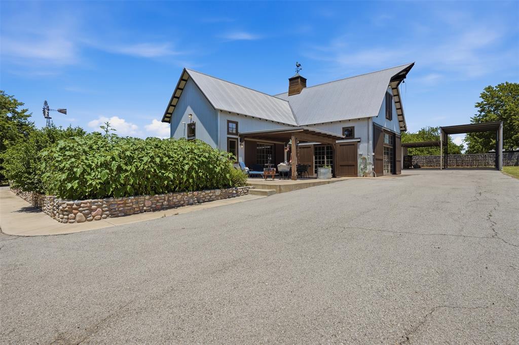 ACRES: 4.495 ABST: 582 SURVEY: HAYNES BLUFORD TR: - Residential