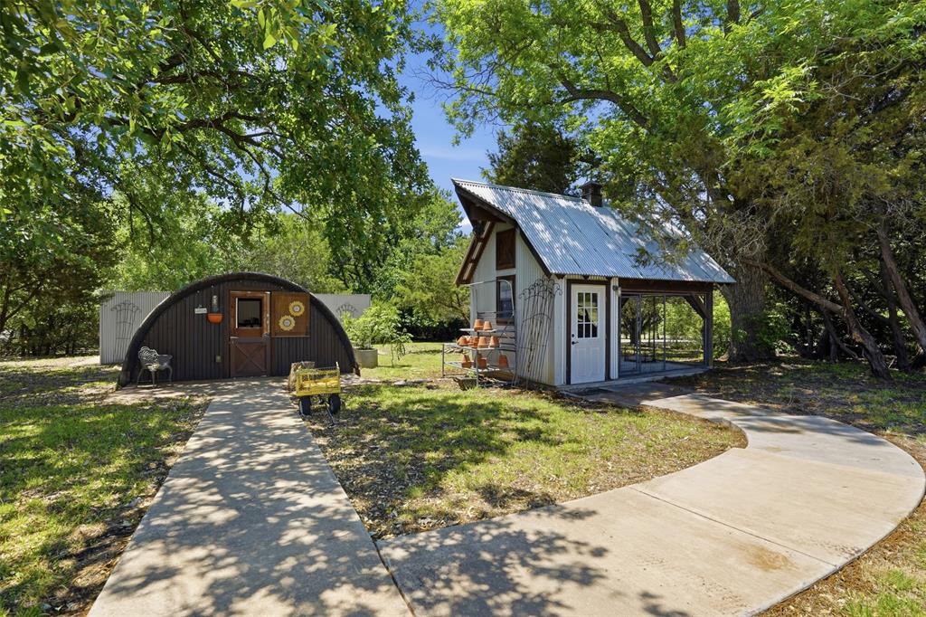 ACRES: 4.495 ABST: 582 SURVEY: HAYNES BLUFORD TR: - Residential